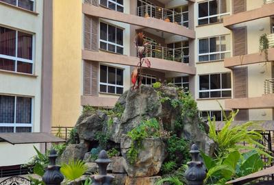 4 Bed Apartment with En Suite in General Mathenge - 3
