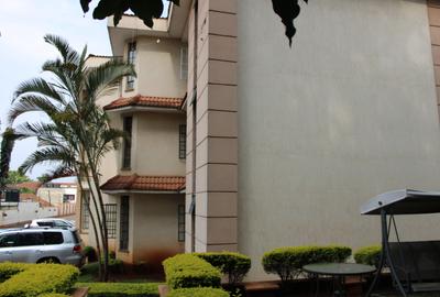 3 Bed Apartment with En Suite in Westlands Area - 3