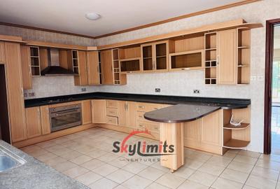 4 Bed Townhouse with Staff Quarters at Grevillea Grove