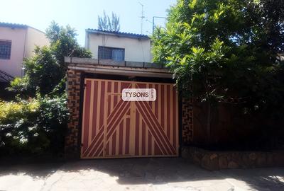 4 Bed House with En Suite in Langata