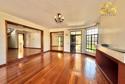 4 Bed Townhouse with En Suite in Runda