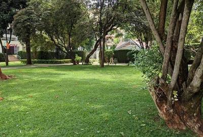 3 Bed Apartment with Swimming Pool in Kileleshwa