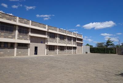 10,000 ft² Warehouse with Backup Generator in Mombasa Road