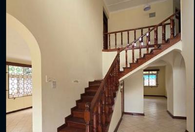 4 Bed Townhouse with En Suite in Lavington - 3