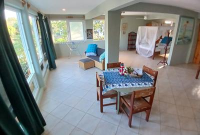 8 Bed House with En Suite in Diani - 4