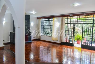 5 Bed Townhouse with En Suite at Kileleshwa - 2