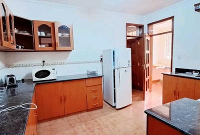 Serviced 3 Bed Apartment with En Suite at Peponi Rd - 4