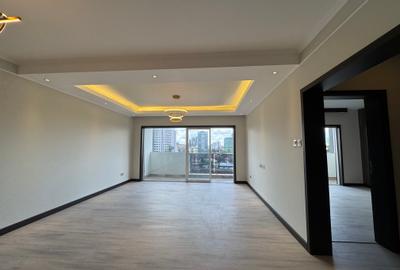 2 Bed Apartment with En Suite in Riverside - 2