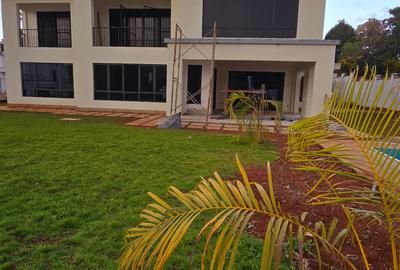 5 Bed House with En Suite in Kitisuru