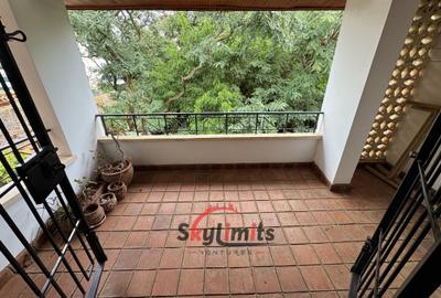 4 Bed Apartment with Swimming Pool in Kilimani - 3