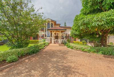 5 Bed House with Garden in Runda