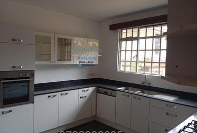 4 Bed Villa with En Suite at Nyari West Nairobi - 4