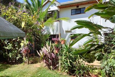 2 Bed House with En Suite at Old Runda