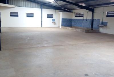 2,168 ft² Warehouse with Parking in Ruiru