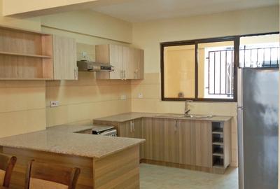 3 Bed Apartment with En Suite at Mombasa Road - 4