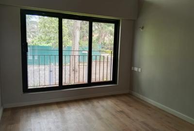 4 Bed Townhouse with En Suite in Runda - 3