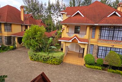 5 Bed Townhouse with En Suite at Chalbi Drive
