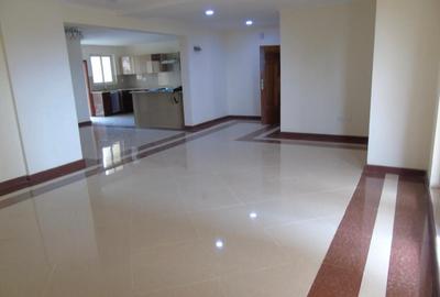 3 Bed Apartment with En Suite in Kilimani - 3