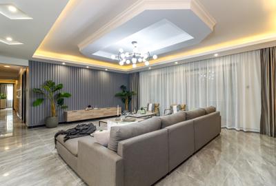 5 Bed Apartment with En Suite in Kileleshwa