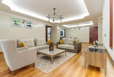 3 Bed Apartment with En Suite in Lavington - 2