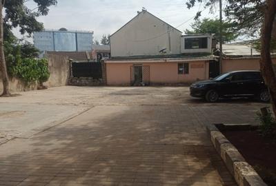 8 Bed House with En Suite in Kilimani