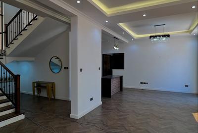 4 Bed Townhouse with En Suite in Lavington