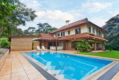 5 Bed House with En Suite in Rosslyn