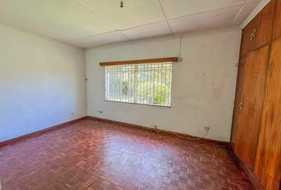 4 Bed House with En Suite in Gigiri - 4