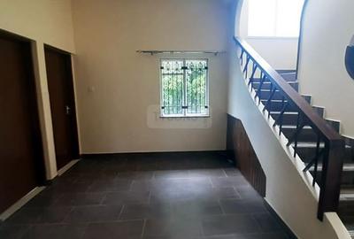 3 Bed House with En Suite in Nyali Area