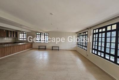 2 Bed Apartment with En Suite in Kitisuru