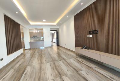 2 Bed Apartment with En Suite at Br - 2