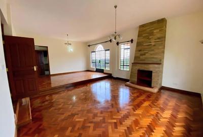 5 Bed Townhouse with En Suite in Kitisuru - 4