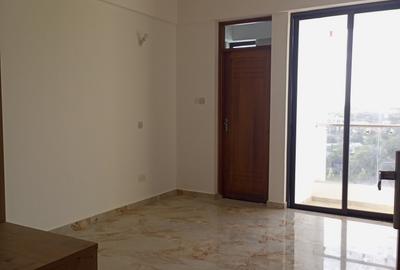 2 Bed Apartment with En Suite in Shanzu - 4