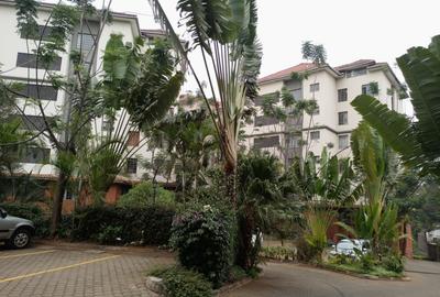 5 Bed Apartment with En Suite at Rhapta Road Duplex