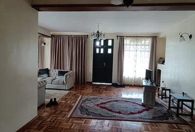 4 Bed House with En Suite in Runda - 3