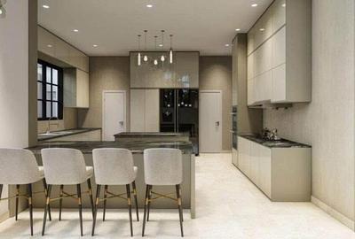 5 Bed Villa with En Suite at Lavington - 2