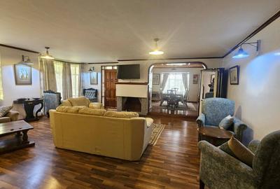 5 Bed House with En Suite in Karen - 3