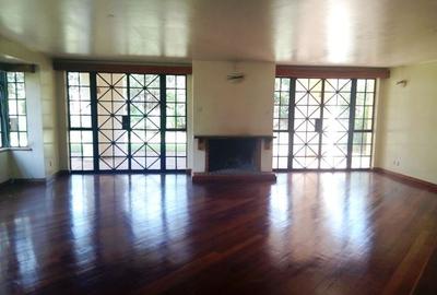 3 Bed House with En Suite at Karen