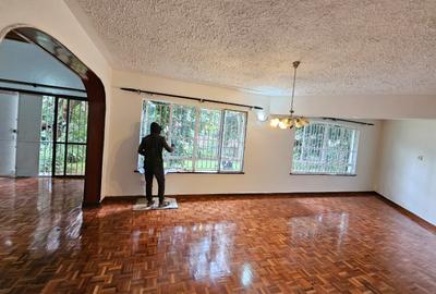 4 Bed House with En Suite in Gigiri - 4