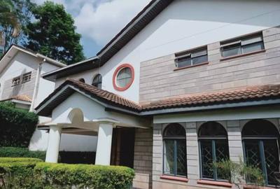 4 Bed Townhouse with En Suite in Spring Valley - 4