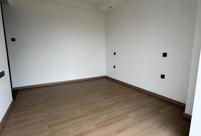 3 Bed Apartment with En Suite at Riverside - 3