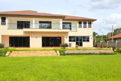5 Bed House with En Suite at Eliud Mathu