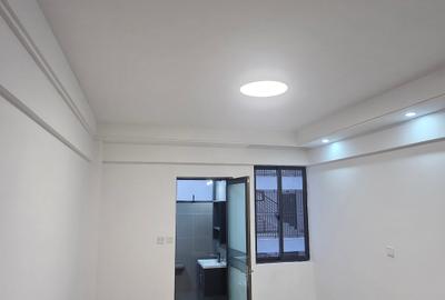 Serviced 3 Bed Apartment with En Suite at Riverside Drive - 2
