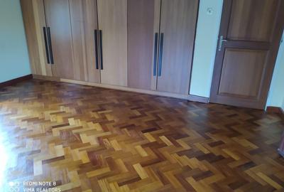 4 Bed House with En Suite at Mutundu Road - 4