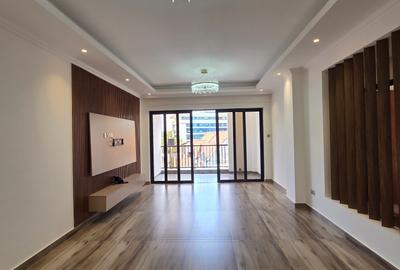 2 Bed Apartment with En Suite in Brookside