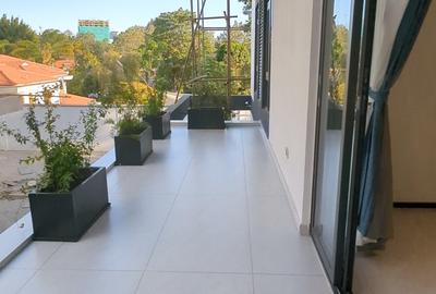 5 Bed Townhouse with En Suite in Lavington - 4