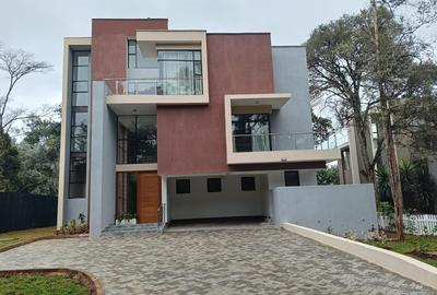 5 Bed Townhouse with En Suite at Karen