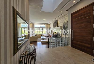 4 Bed Townhouse with En Suite in Westlands Area - 2