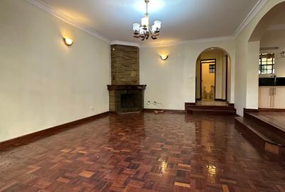 5 Bed Townhouse with En Suite in Kileleshwa - 2