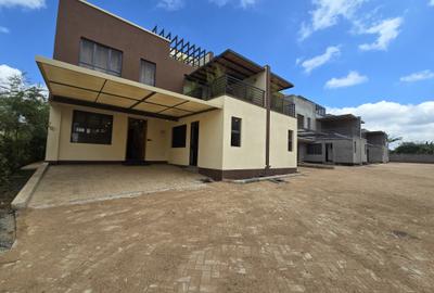 4 Bed Villa with En Suite at Limuru Road - Banana - Ruaka - 2